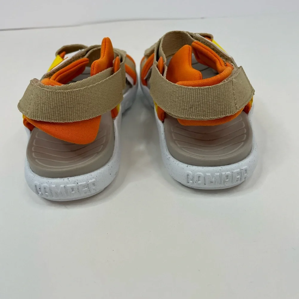 New Kid’s Unisex Camper Tan, Yellow, Orange Wous Sandals Size 31 EU